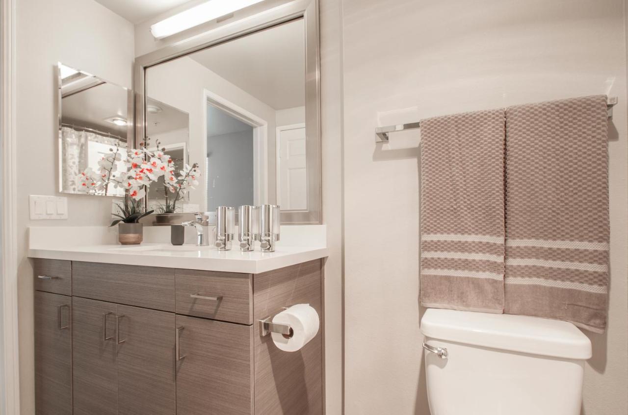 Marina Del Rey's Grand 2/2 Pool View Apartamento *